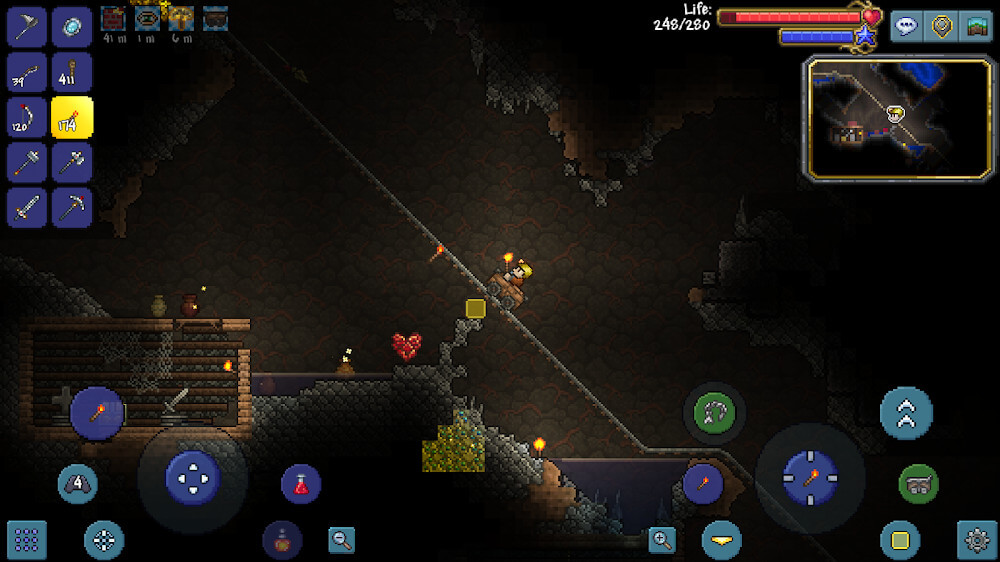 Terraria gameplay screenshot 3